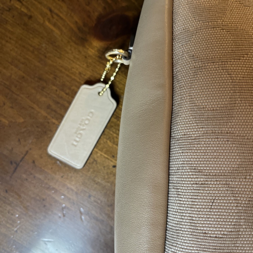 Coach Hadley Convertible Crossbody Bag With Canvas CAK50‎ Gold NWT Classic Logo - Picture 3 of 11